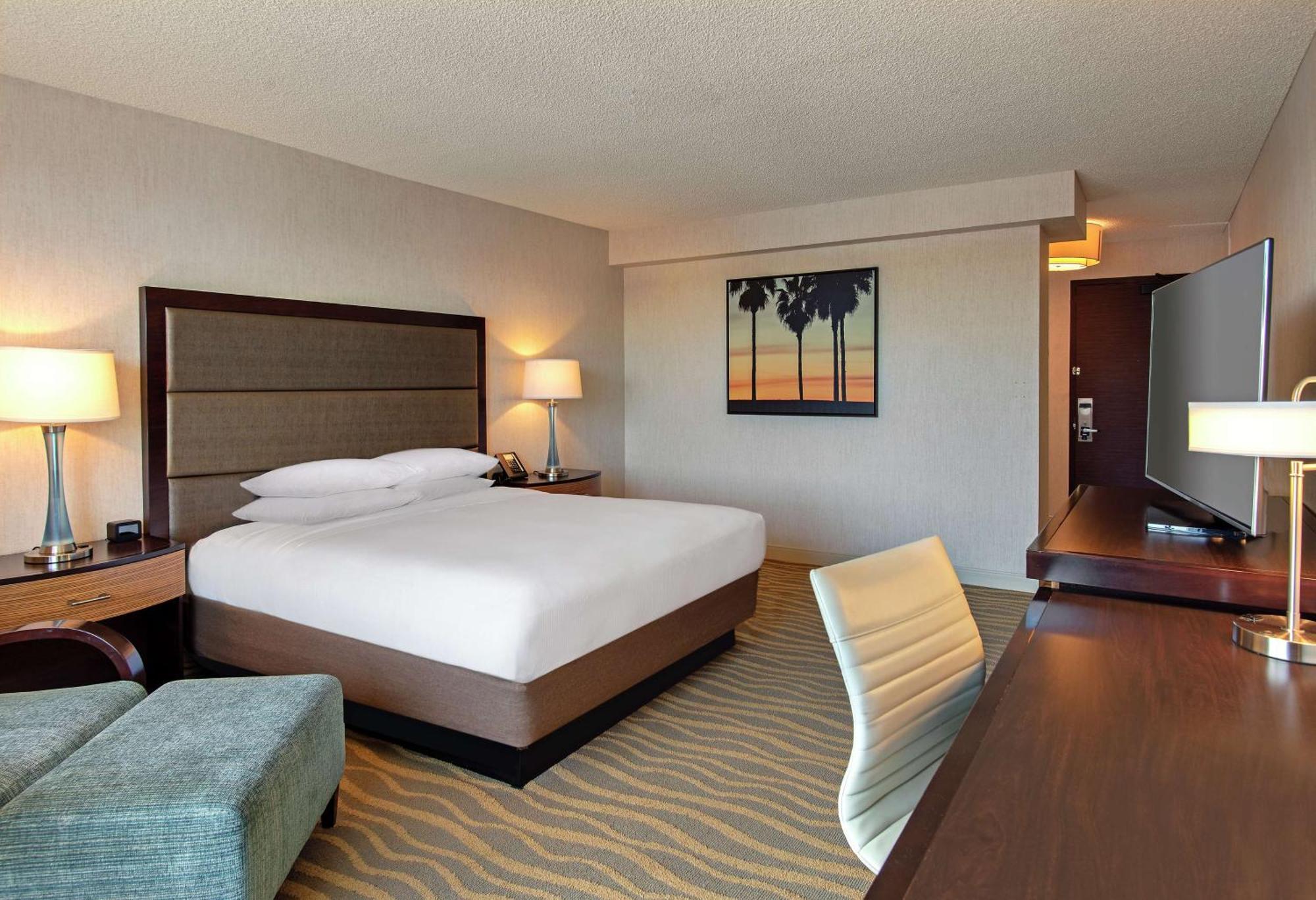 Doubletree By Hilton San Diego-Mission Valley Esterno foto